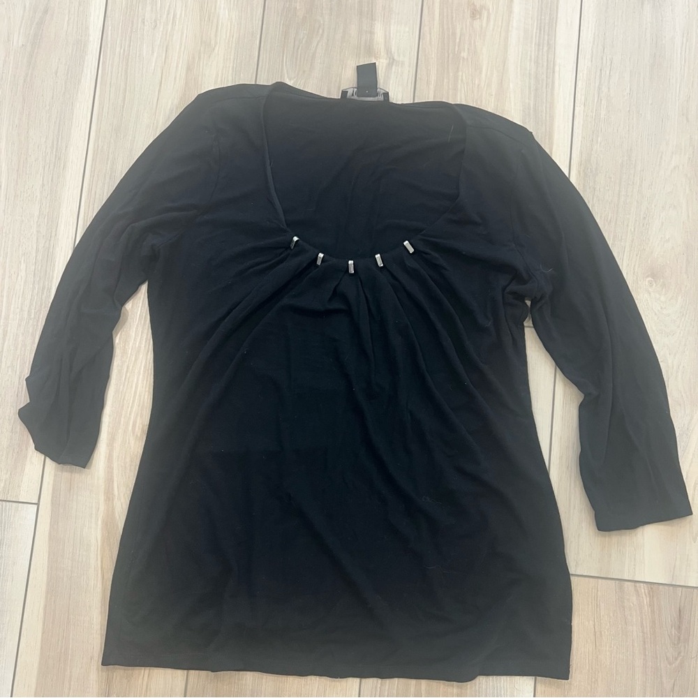 White House Black Market Black Top / M